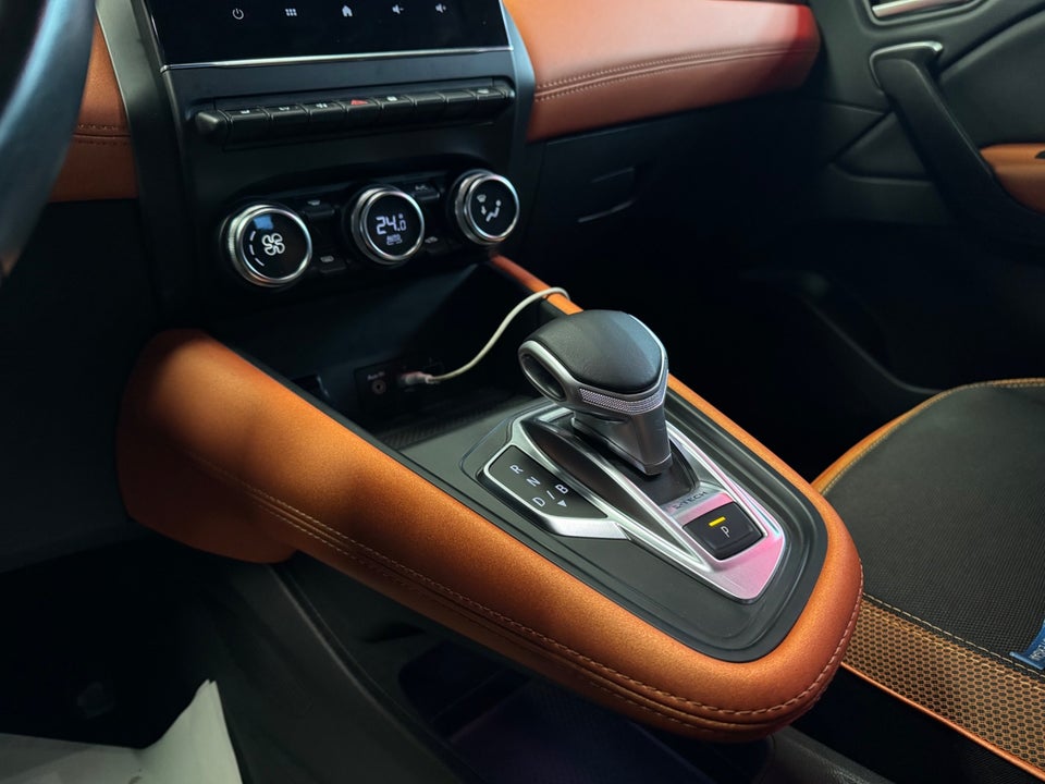 Renault Captur 1,6 E-Tech Intens 5d