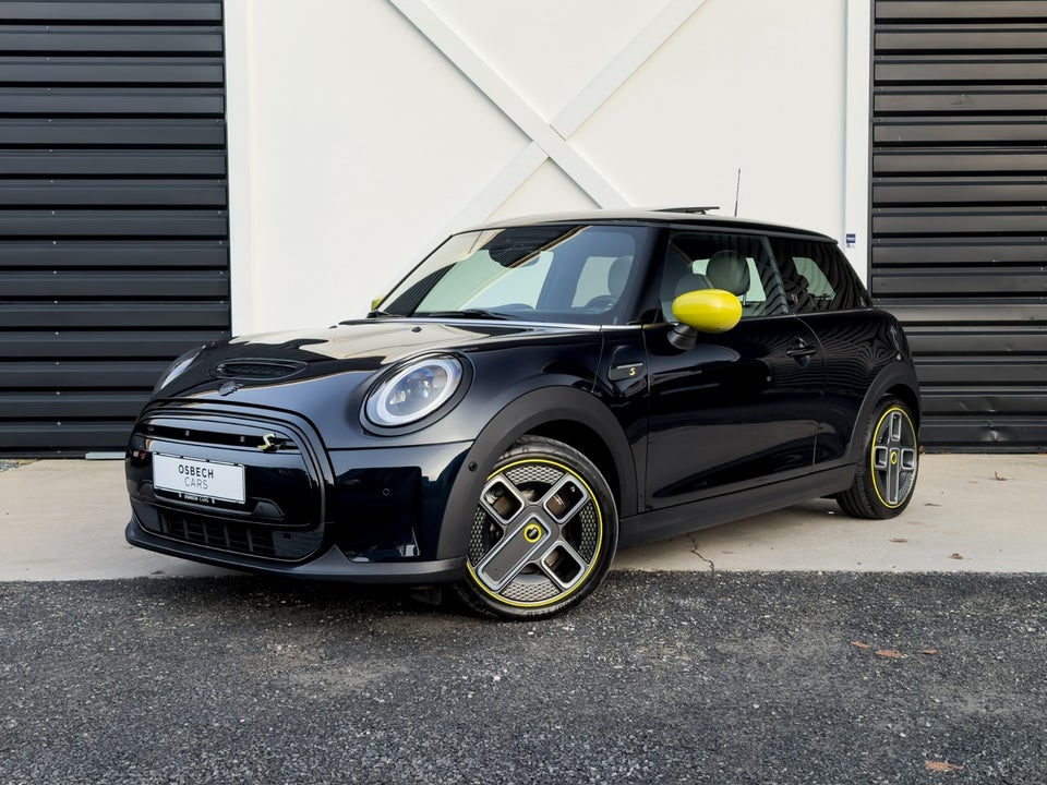 MINI Cooper SE Younique Trim 3d