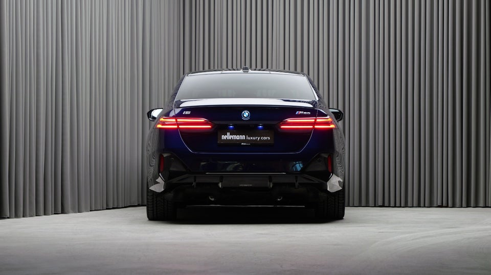 BMW i5 M60 M-Sport xDrive 4d
