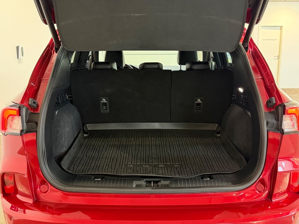 Ford Kuga 2,5 PHEV ST-Line X CVT 5d