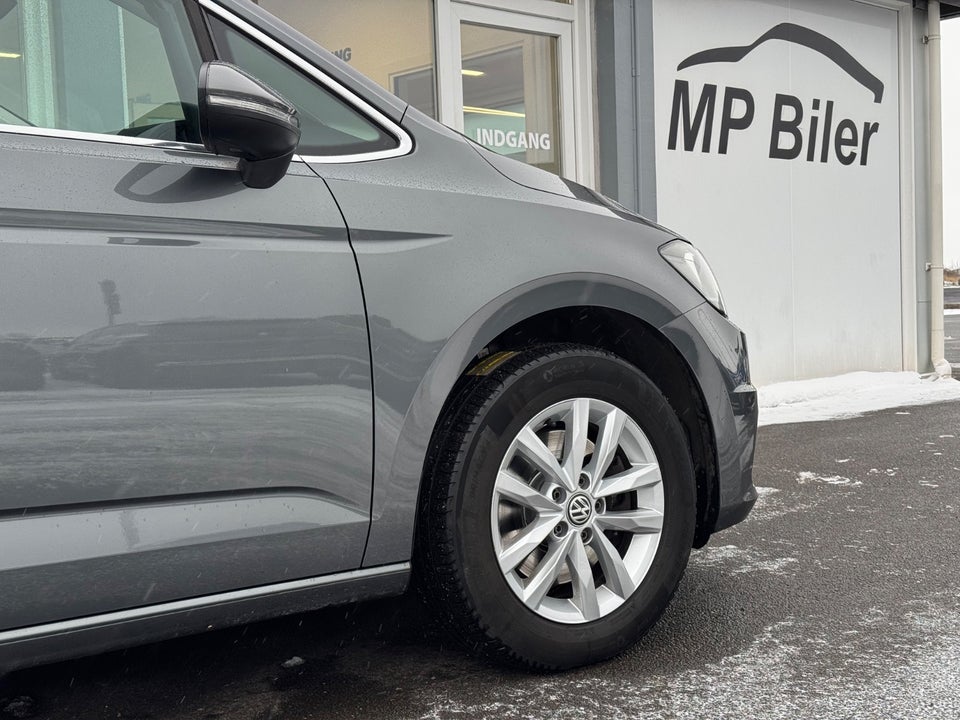 VW Touran 2,0 TDi 150 Comfortline DSG 7prs 5d