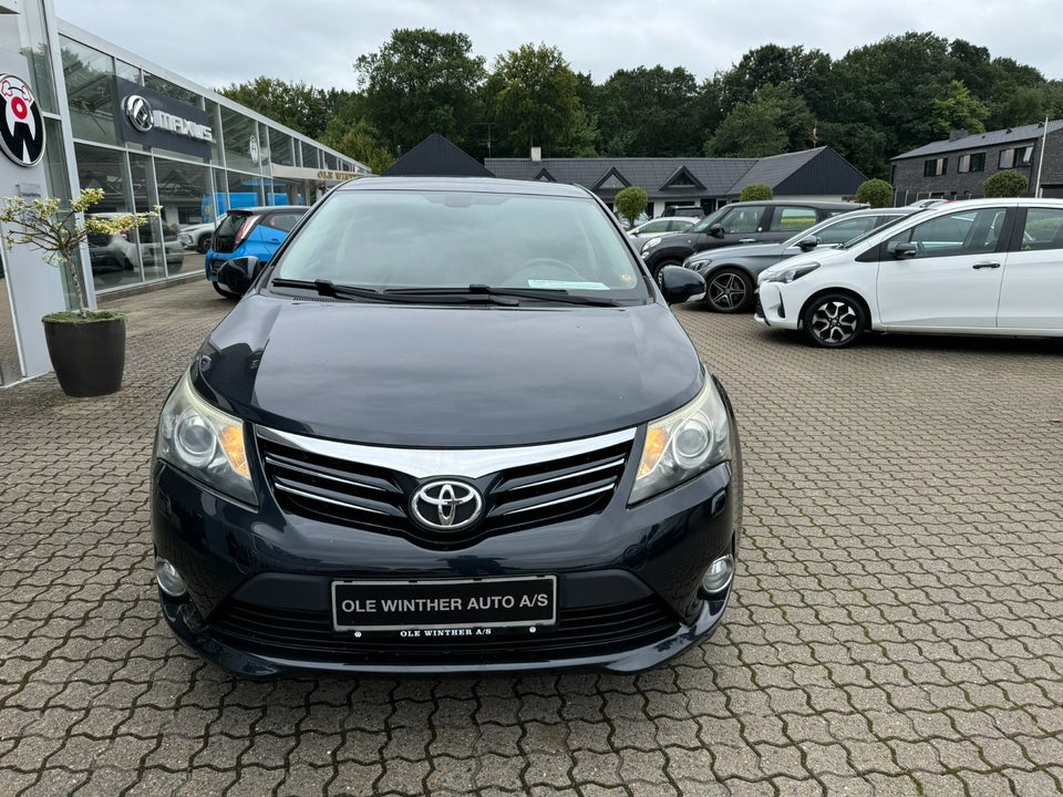 Toyota Avensis 2,0 D-4D T3 4d