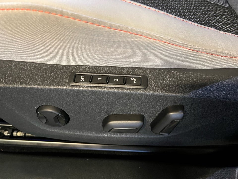 Skoda Elroq 85 iV Lodge Maxx 5d