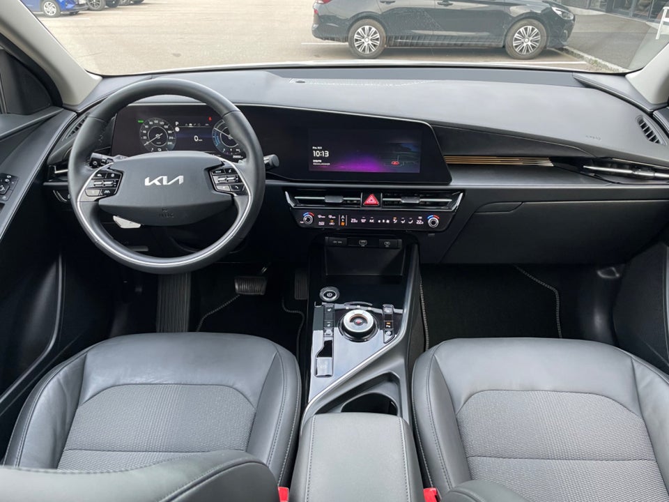 Kia Niro 64 EV Prestige 5d