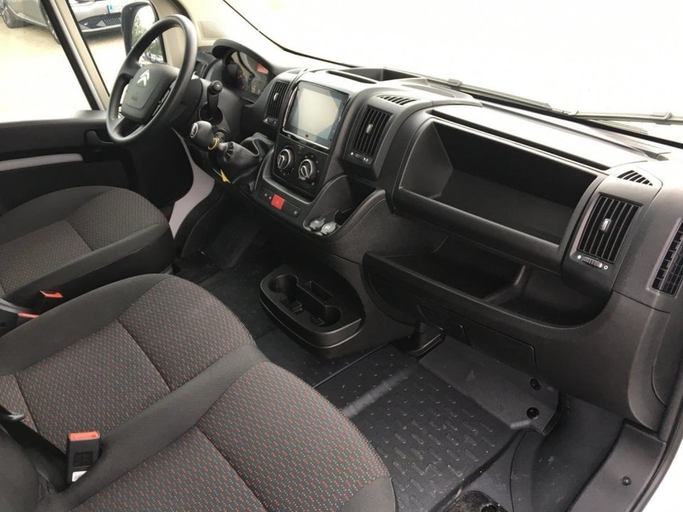 Citroën Jumper 33 2,2 BlueHDi 140 L3H2 FlexLine