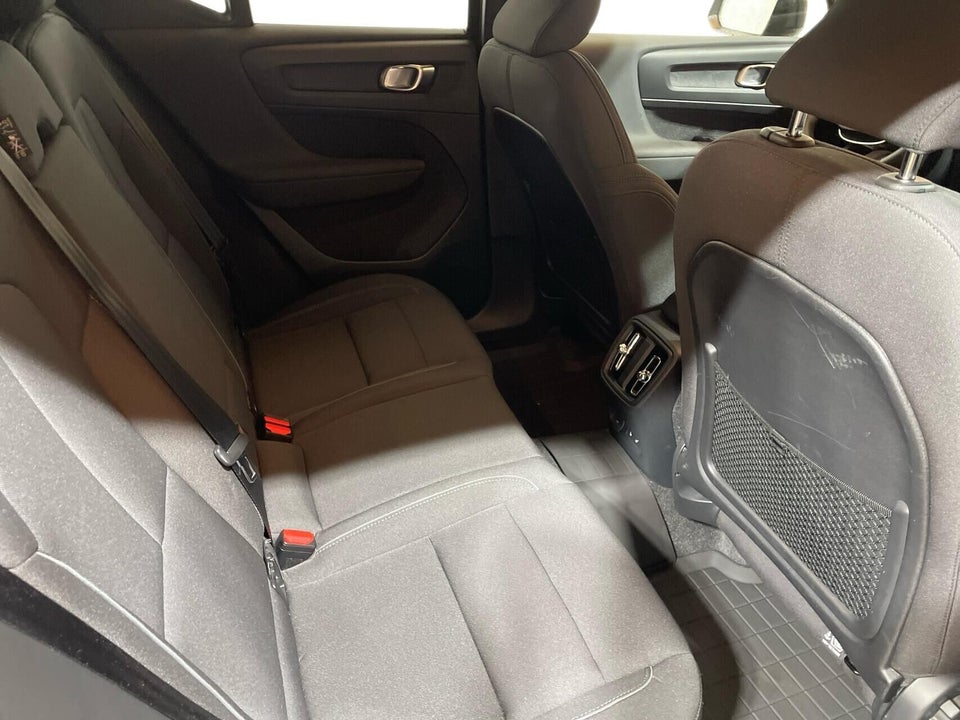 Volvo EX40 Extended Range Core 5d