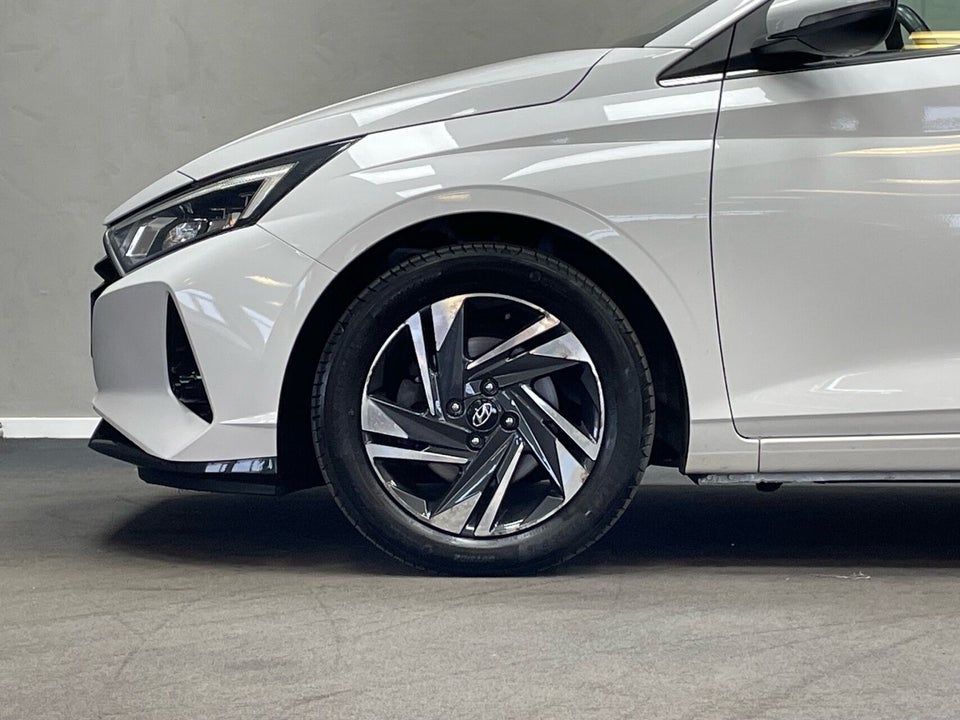 Hyundai i20 1,0 T-GDi Advanced DCT 5d