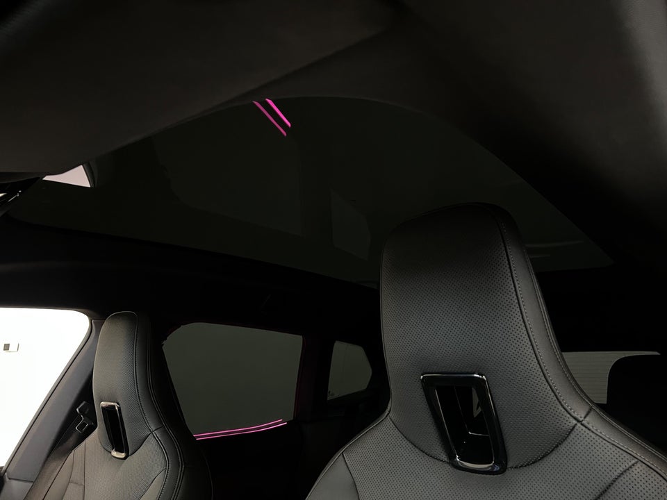 BMW iX xDrive50 Fully Charged 5d