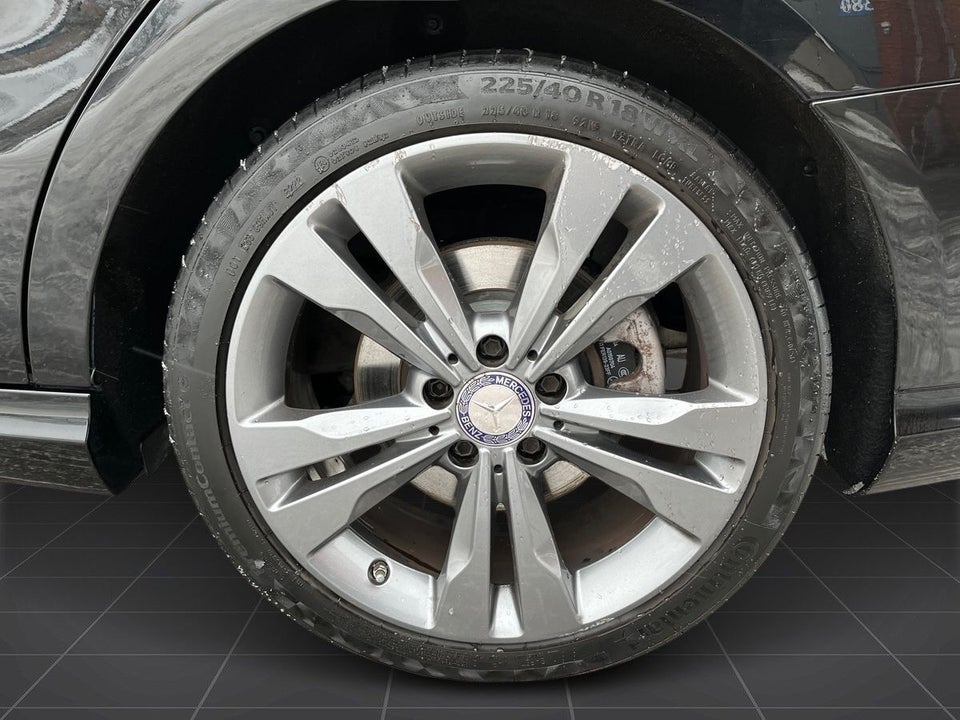 Mercedes CLA200 1,6 Shooting Brake aut. 5d