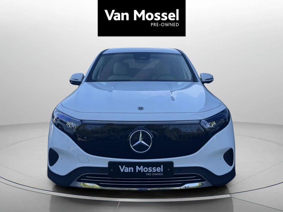 Mercedes EQB250+ Progressive 5d