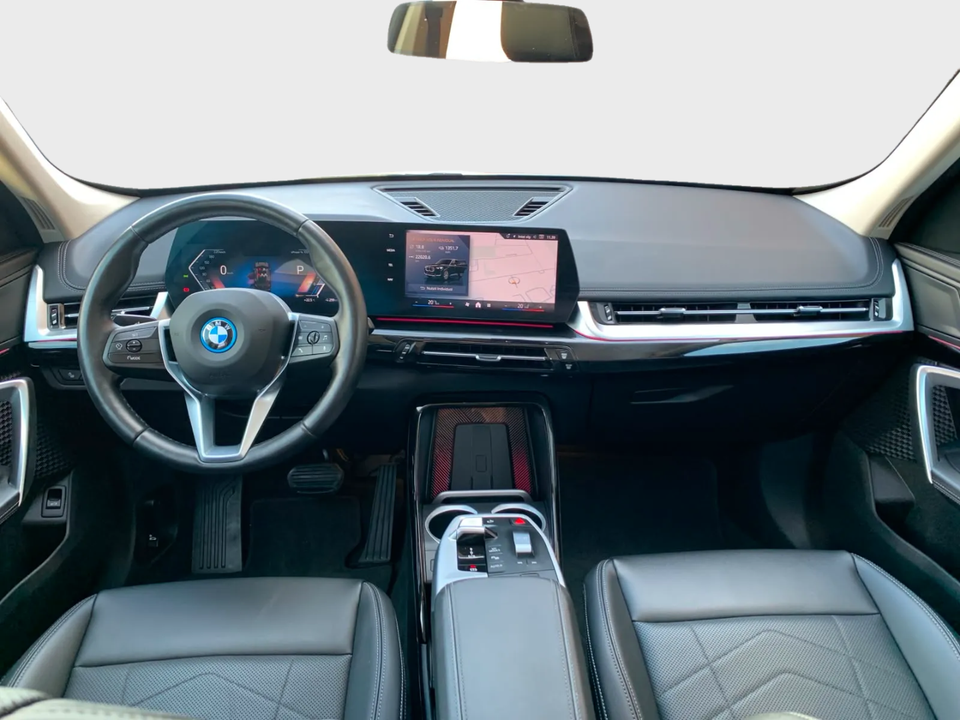 BMW iX1 eDrive20 X-Line 5d