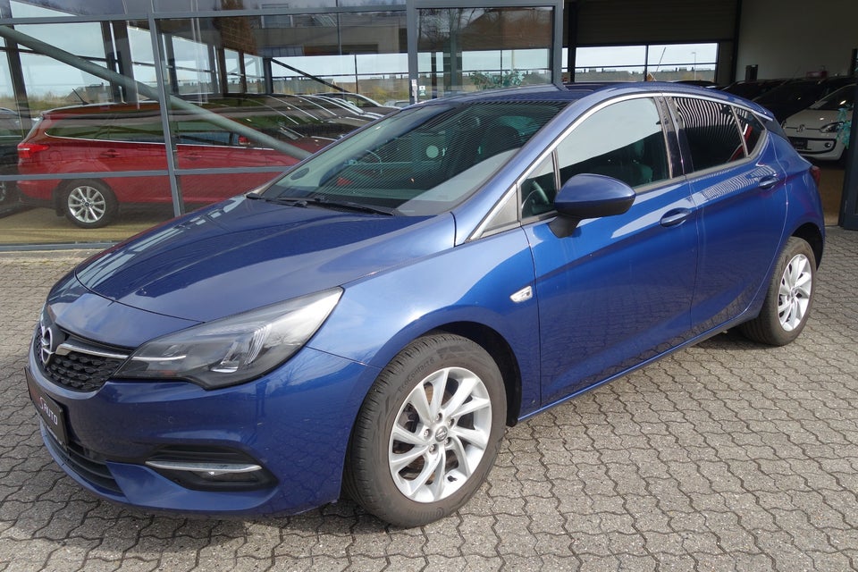 Opel Astra 1,2 T 110 Elegance 5d