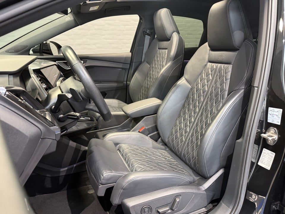 Audi Q4 e-tron 40 S-line Sportback 5d