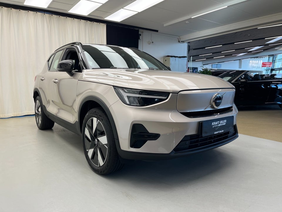 Volvo XC40 ReCharge Extended Range Plus 5d