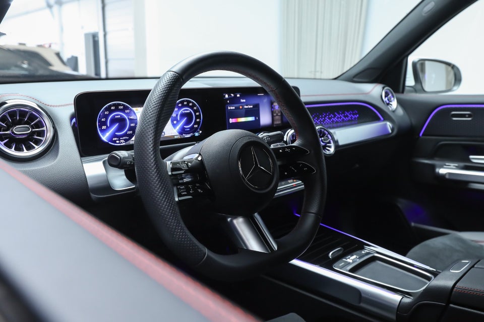 Mercedes EQB250+ AMG Advance 5d