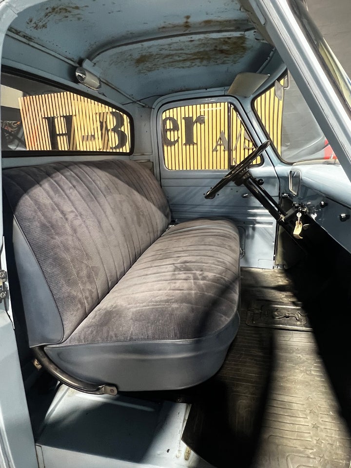 Ford F-100 3,7 Pick-up 2d