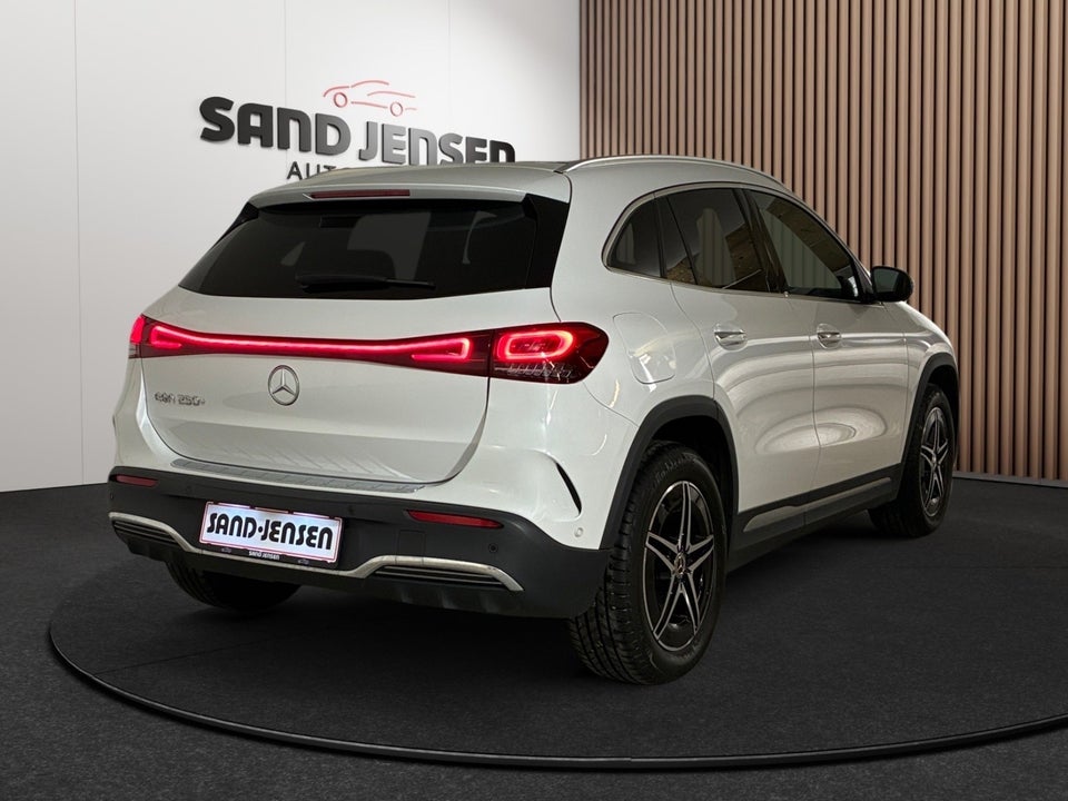 Mercedes EQA250+ AMG Line Premium 5d