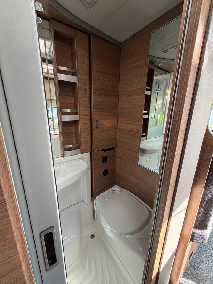 Knaus Vansation 2,0 Ti 640 MEG aut. 3d