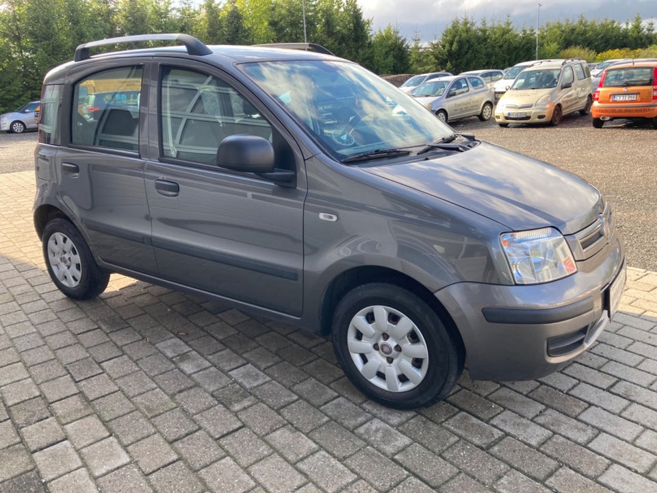 Fiat Panda 1,2 69 Dynamic 5d