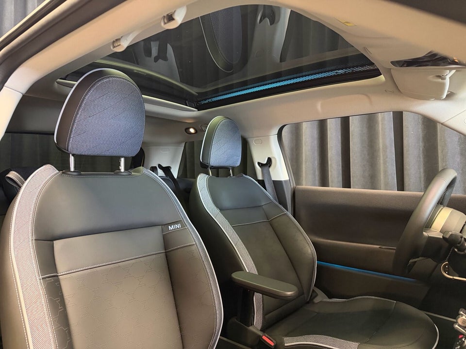 MINI Cooper SE Classic Trim M 3d