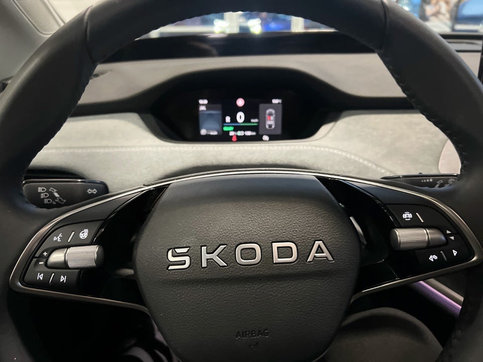 Skoda Enyaq 85x iV Lounge Advanced 5d
