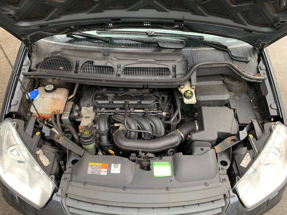 Ford C-MAX 1,6 Ambiente 5d