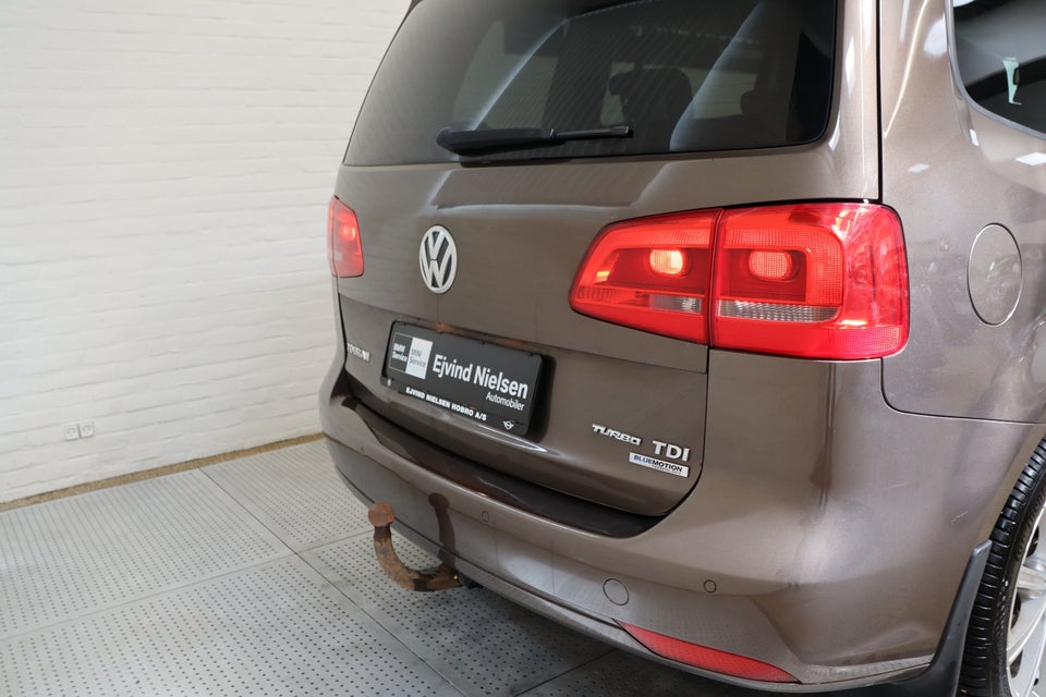 VW Touran 1,6 TDi 105 Comfortline BMT 7prs 5d