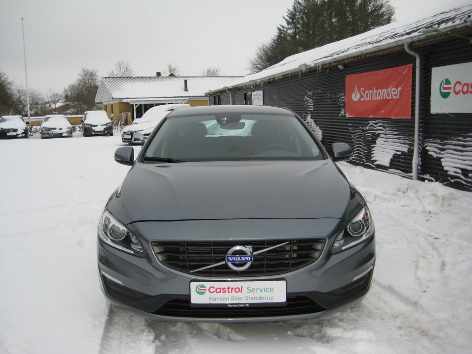 Volvo V60 2,0 D2 120 Kinetic aut. 5d