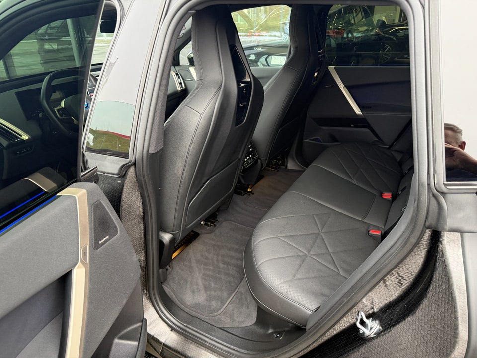 BMW iX xDrive50 Supercharged 5d