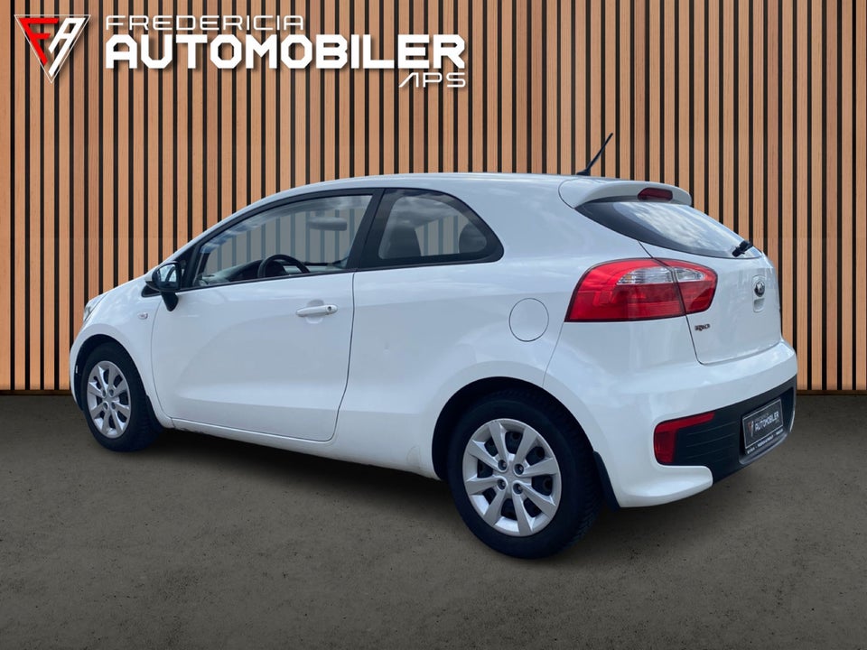 Kia Rio 1,2 CVVT Base 3d