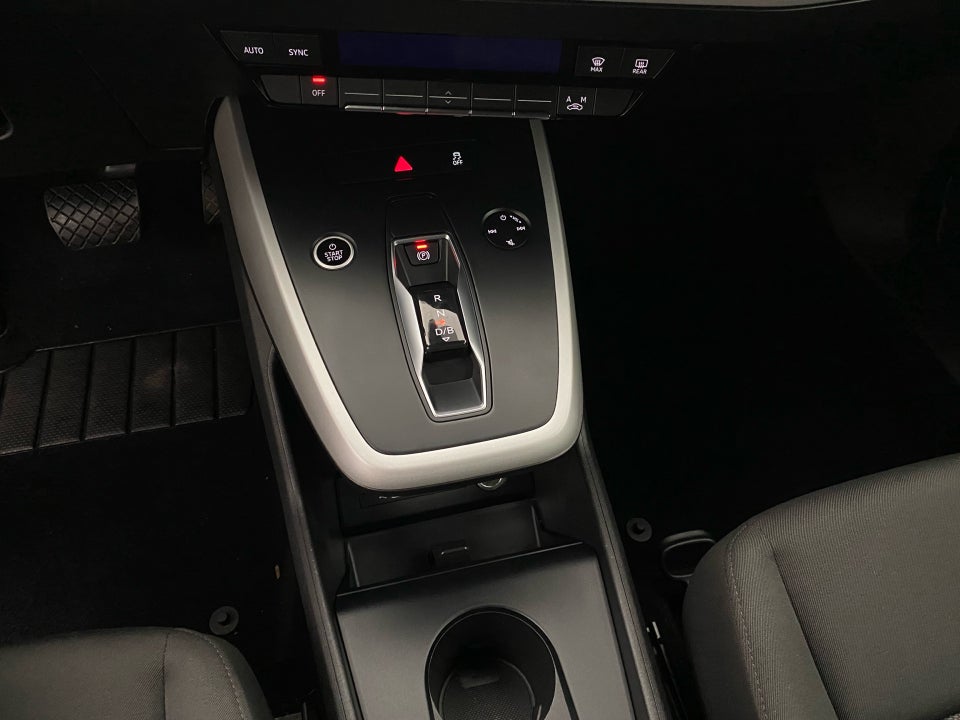 Audi Q4 e-tron 35  5d