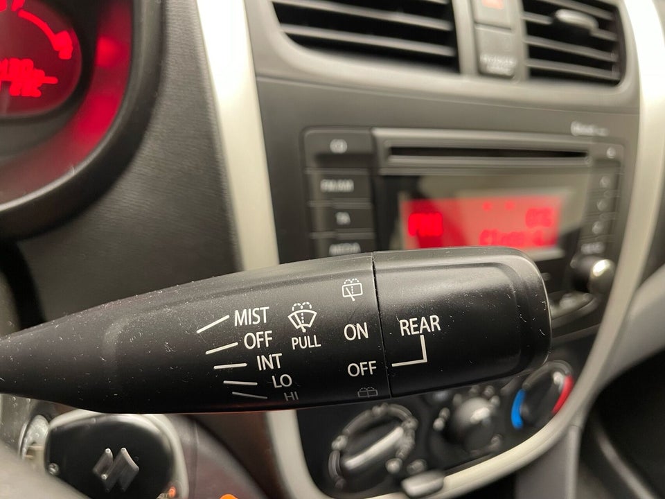 Suzuki Celerio 1,0 Dualjet Club 5d