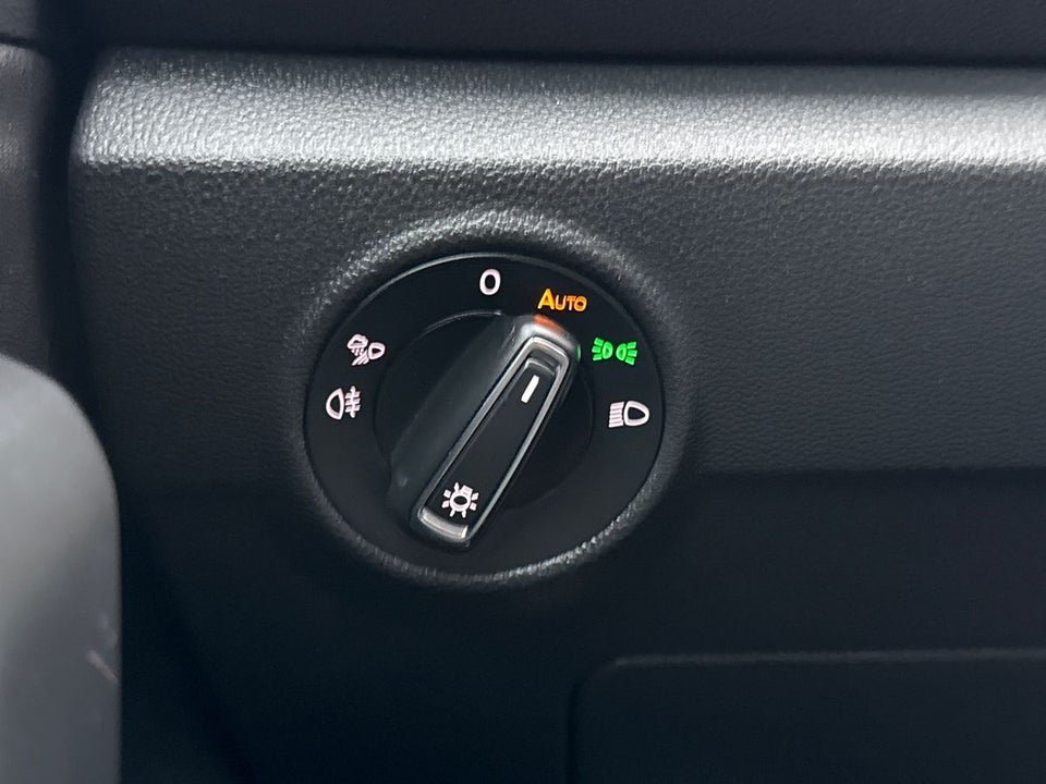 VW T-Roc 1,5 TSi 150 R-line DSG 5d