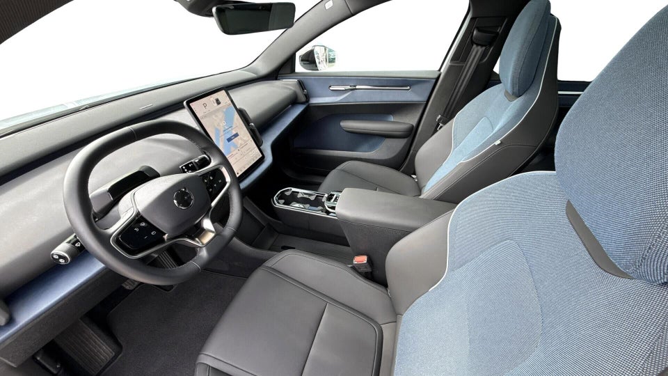 Volvo EX30 Extended Range Ultra 5d