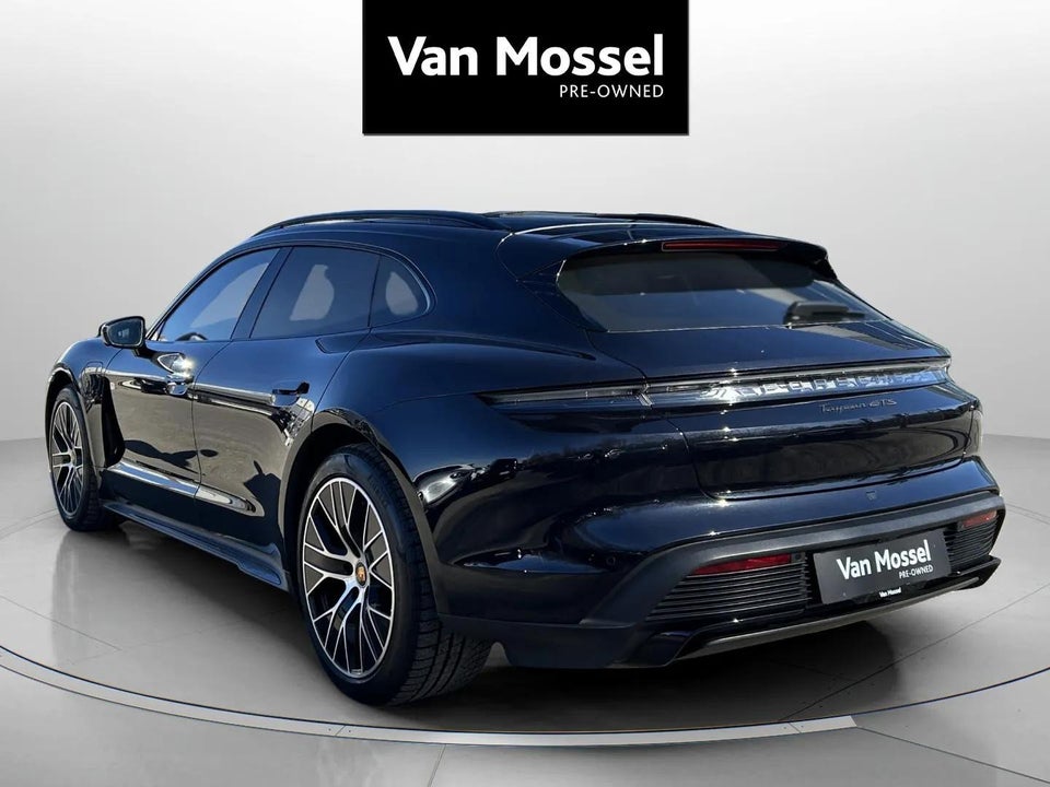 Porsche Taycan GTS Performance+ Sport Turismo 5d