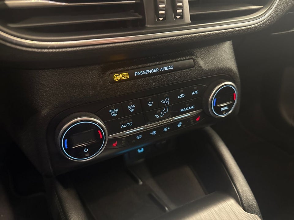 Ford Focus 1,0 EcoBoost Titanium aut. 5d
