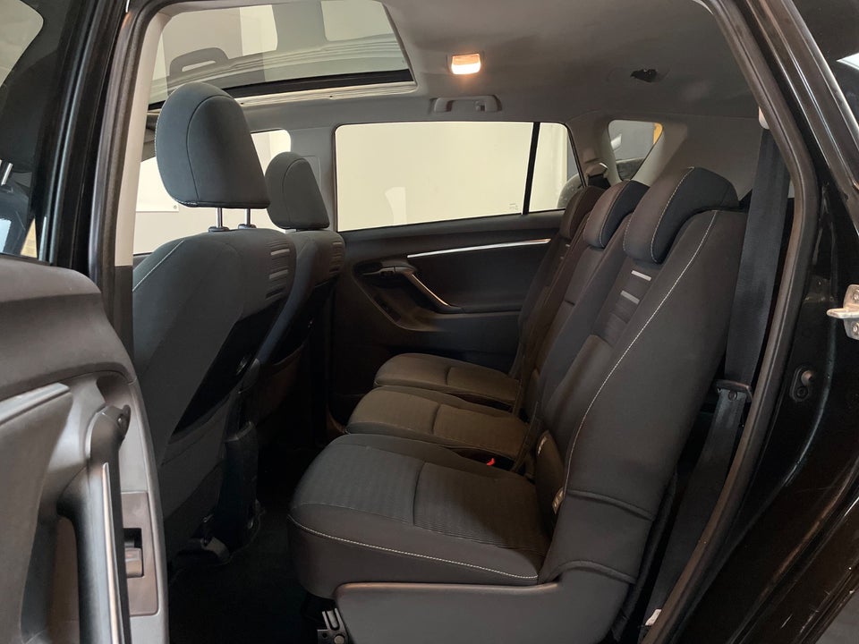 Toyota Verso 1,6 D-4D T2 Premium Skyview 5d