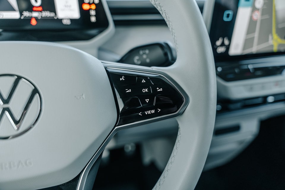 VW ID.Buzz 77 Pro SWB 5d