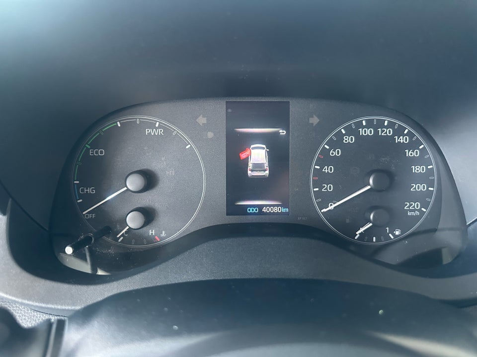 Toyota Yaris 1,5 Hybrid Essential Comfort e-CVT 5d