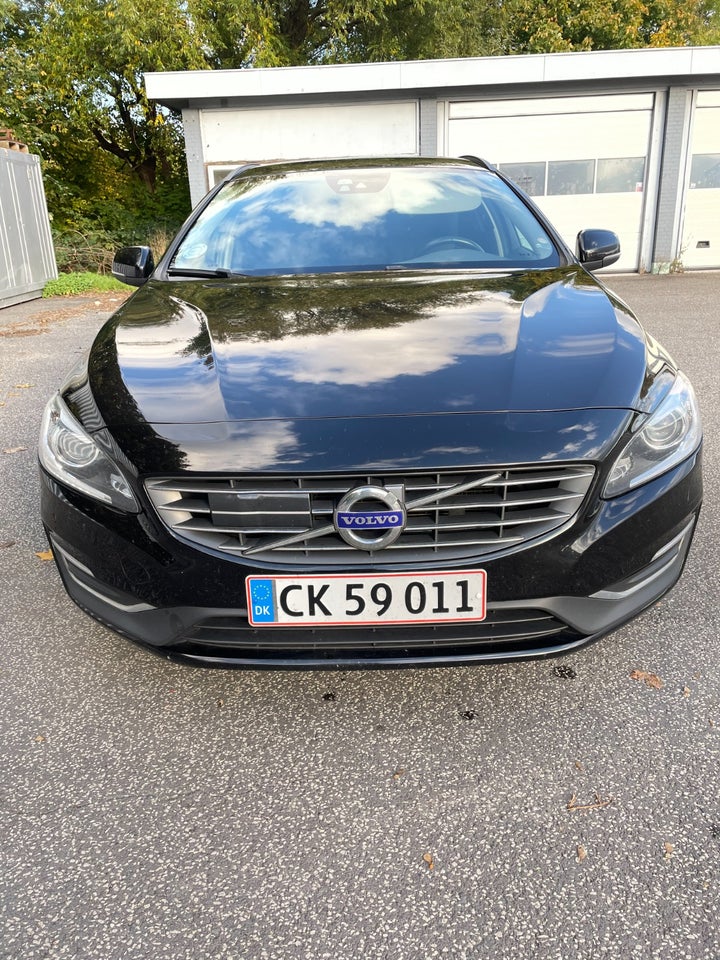 Volvo V60 2,0 D4 190 Momentum 5d