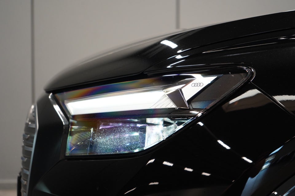 Audi Q4 e-tron 45 S-line 5d