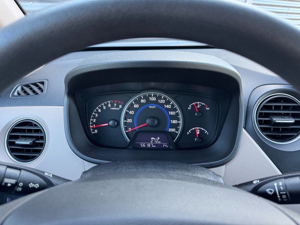 Hyundai i10 1,0 Move 5d