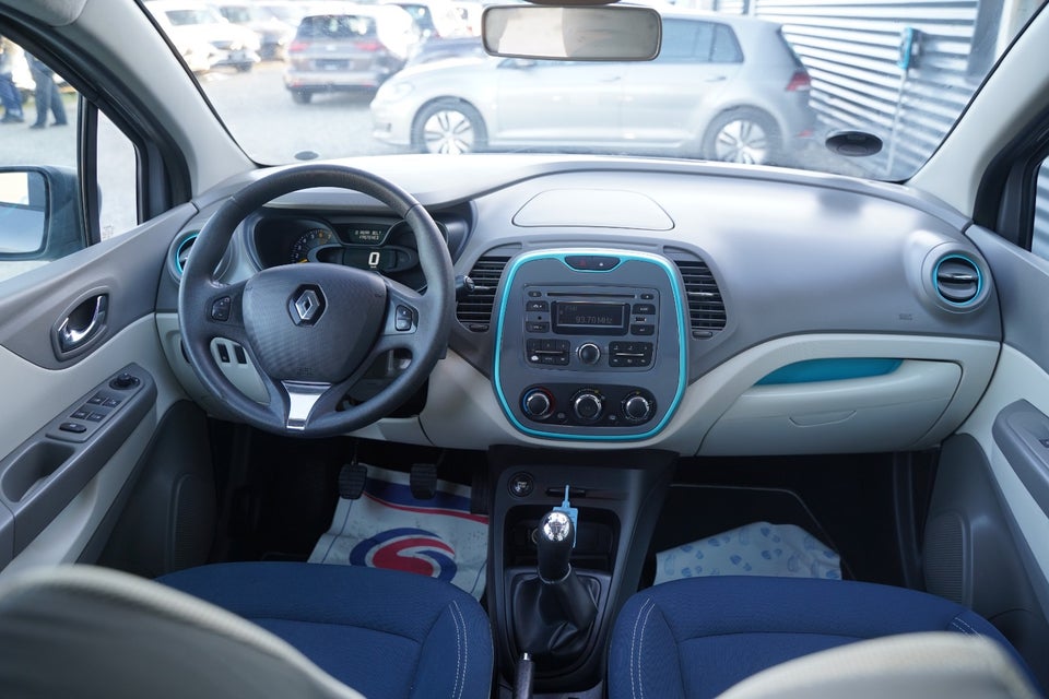 Renault Captur 0,9 TCe 90 Expression 5d