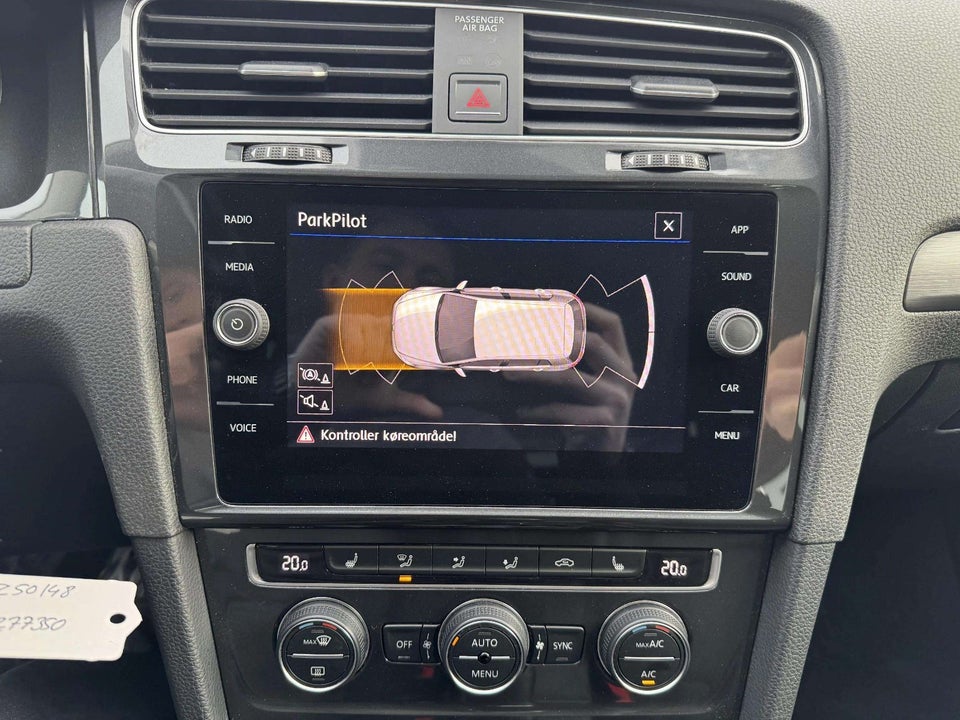 VW Golf VII 1,5 TSi 130 Comfortline 5d