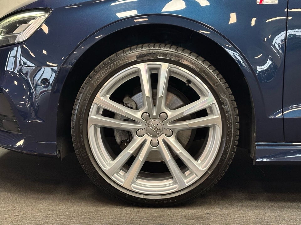 Audi A3 35 TFSi Sport Limited plus Cabriolet S-tr. 2d