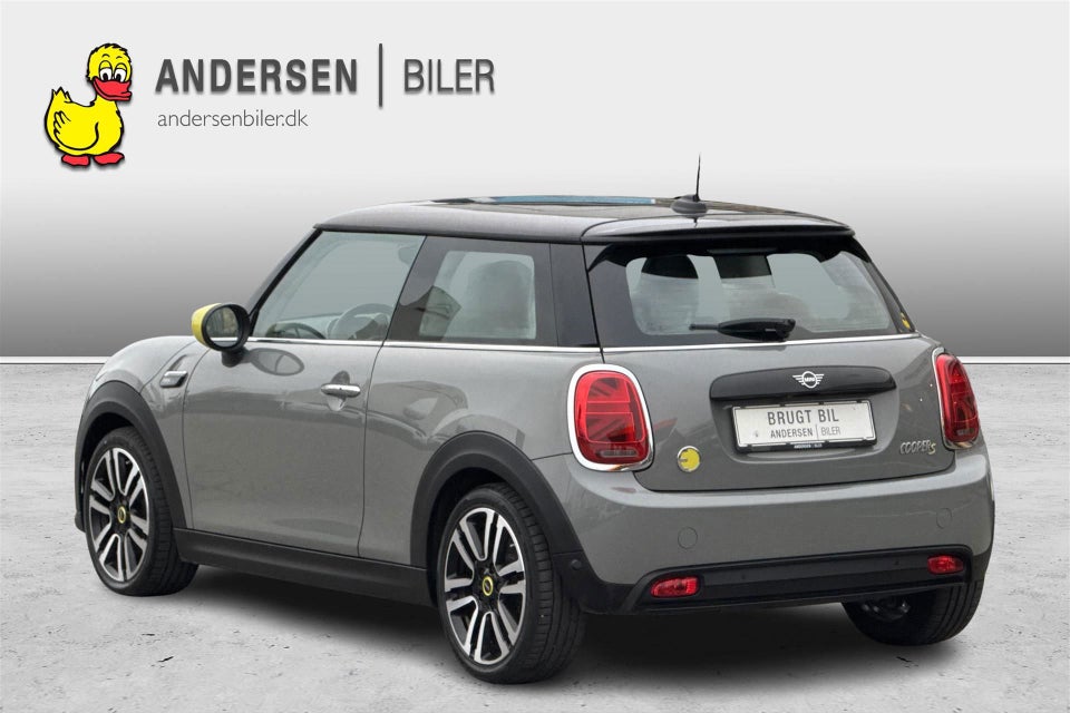 MINI Cooper SE Camden 3d