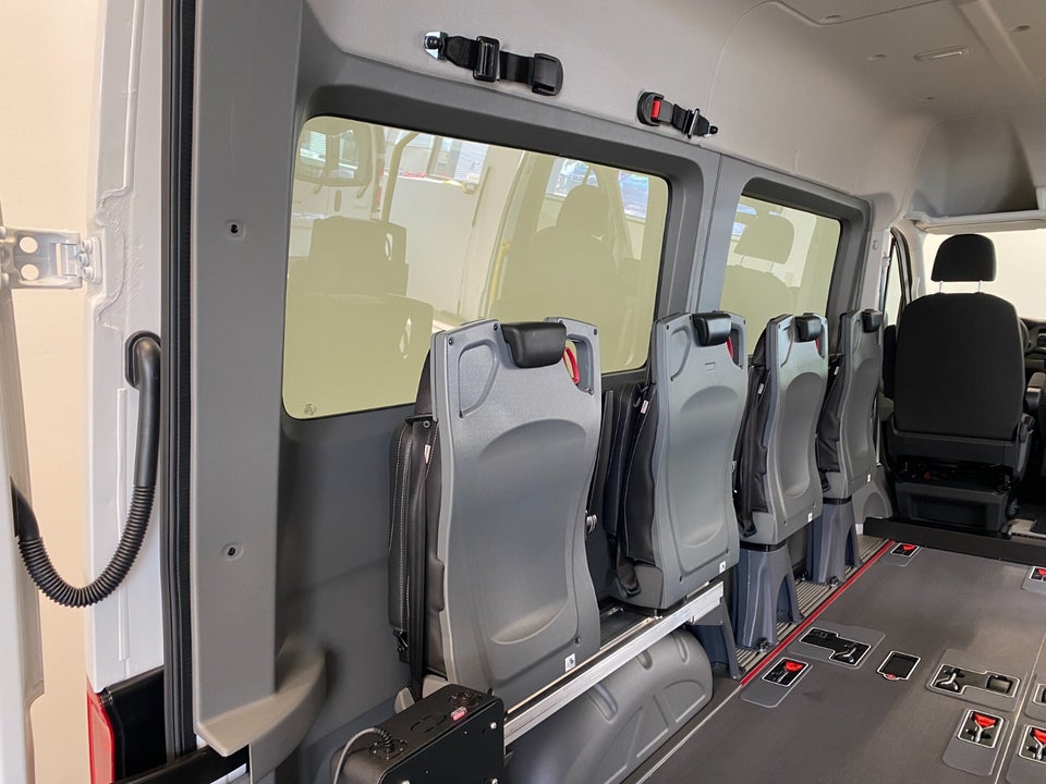 MAN TGE 2,0 3.140 Kombi L3H2 aut. FWD