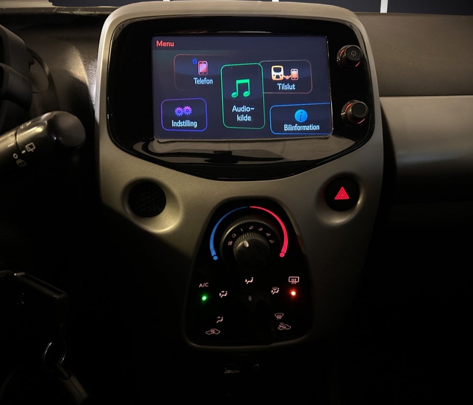 Toyota Aygo 1,0 VVT-i x-cite 5d