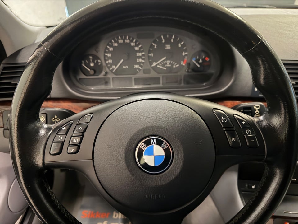 BMW 325i 2,5 aut. 4d