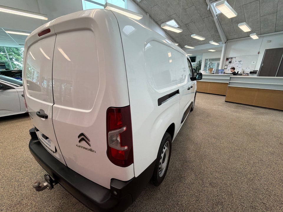 Citroën Berlingo 1,5 BlueHDi 130 L2 ProffLine EAT8 Van